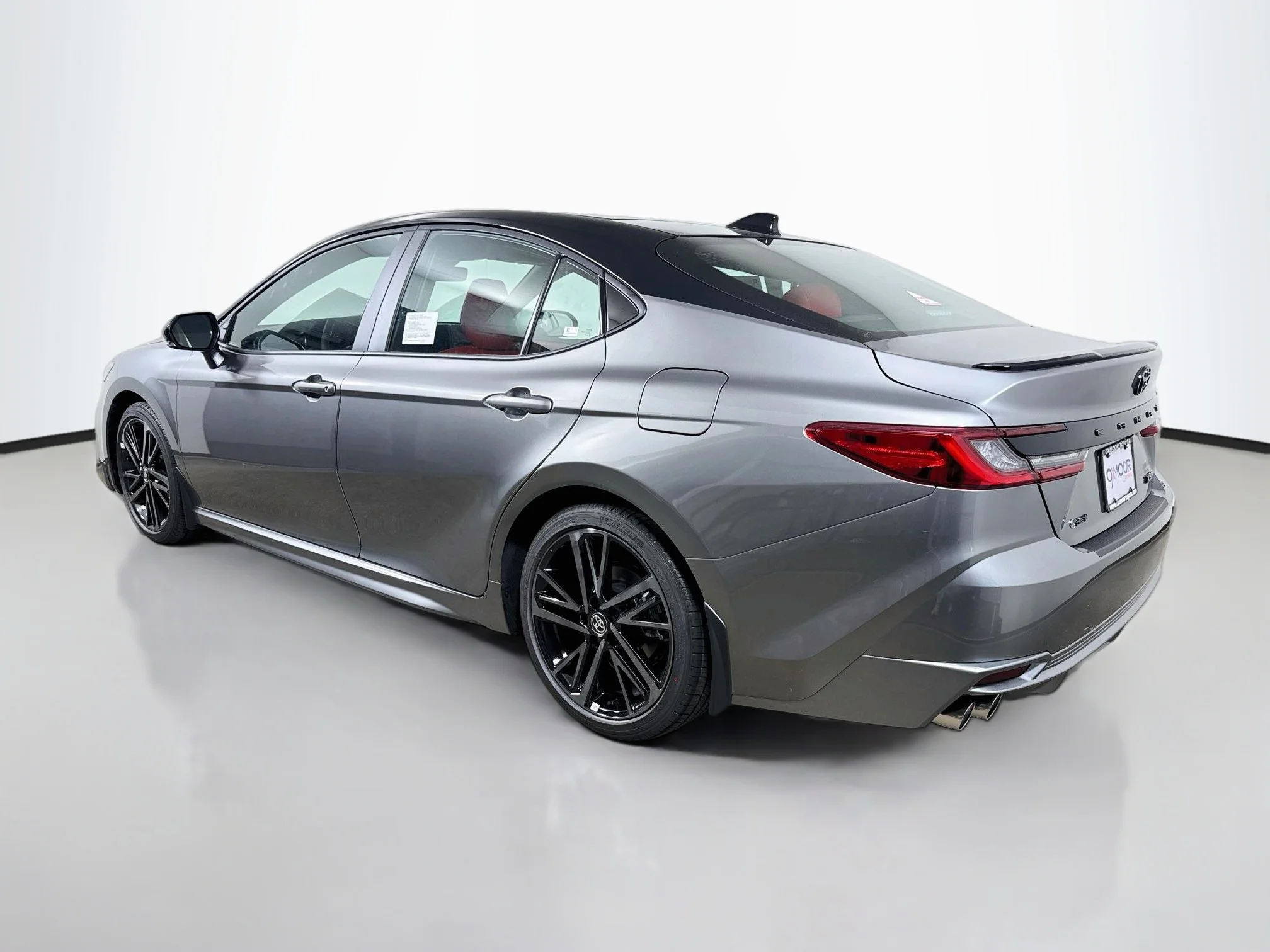 New 2026 Heavy Metal with Midnight Black Metallic roof Toyota XSE image 5