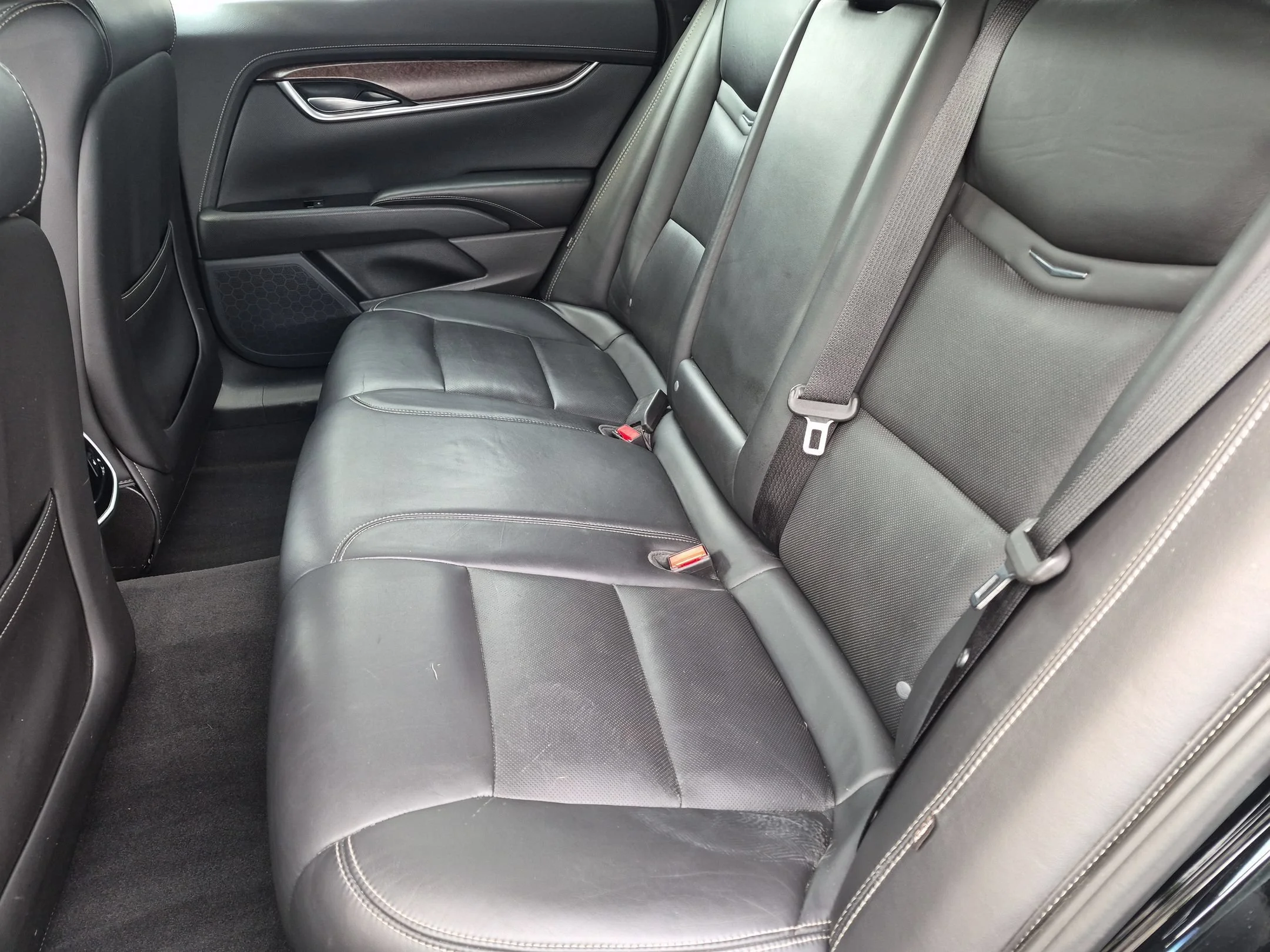Used 2019 Black Raven Cadillac Luxury image 24
