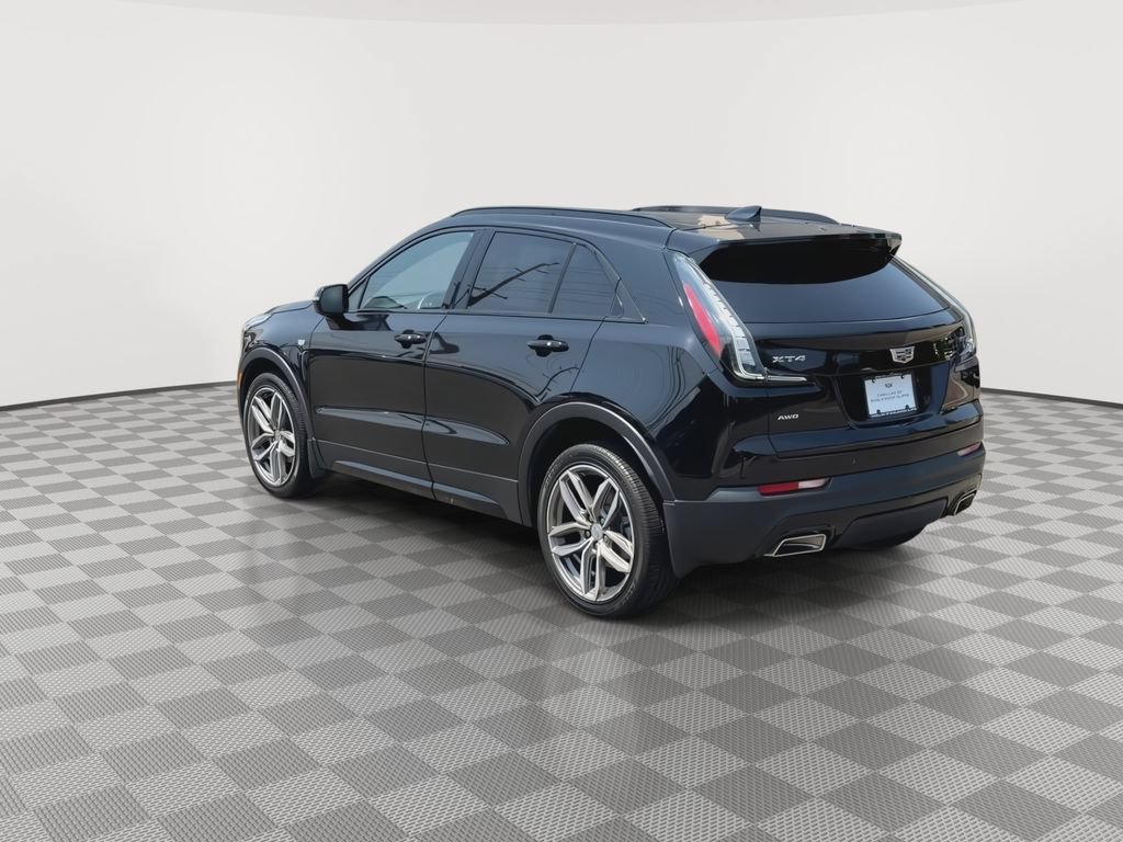 Used 2022 Stellar Black Metallic Cadillac Sport image 7
