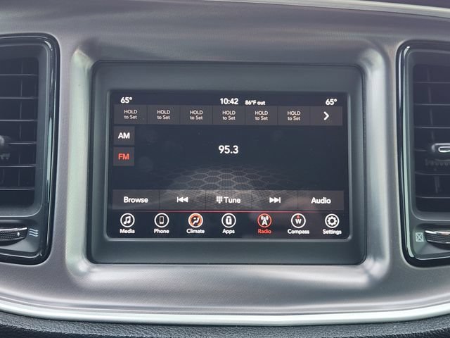 Used 2019 Blue Dodge SXT image 17