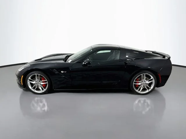 Used 2015 Black Chevrolet Stingray Z51 image 4