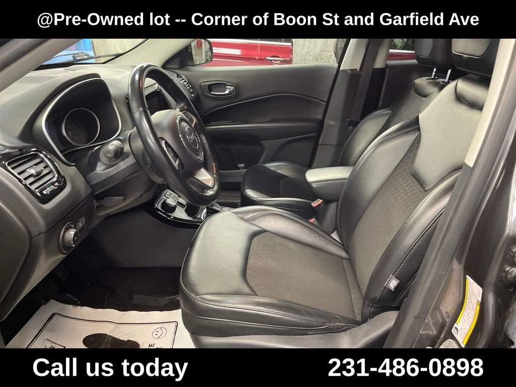 Used 2021 Gray Jeep Latitude image 14