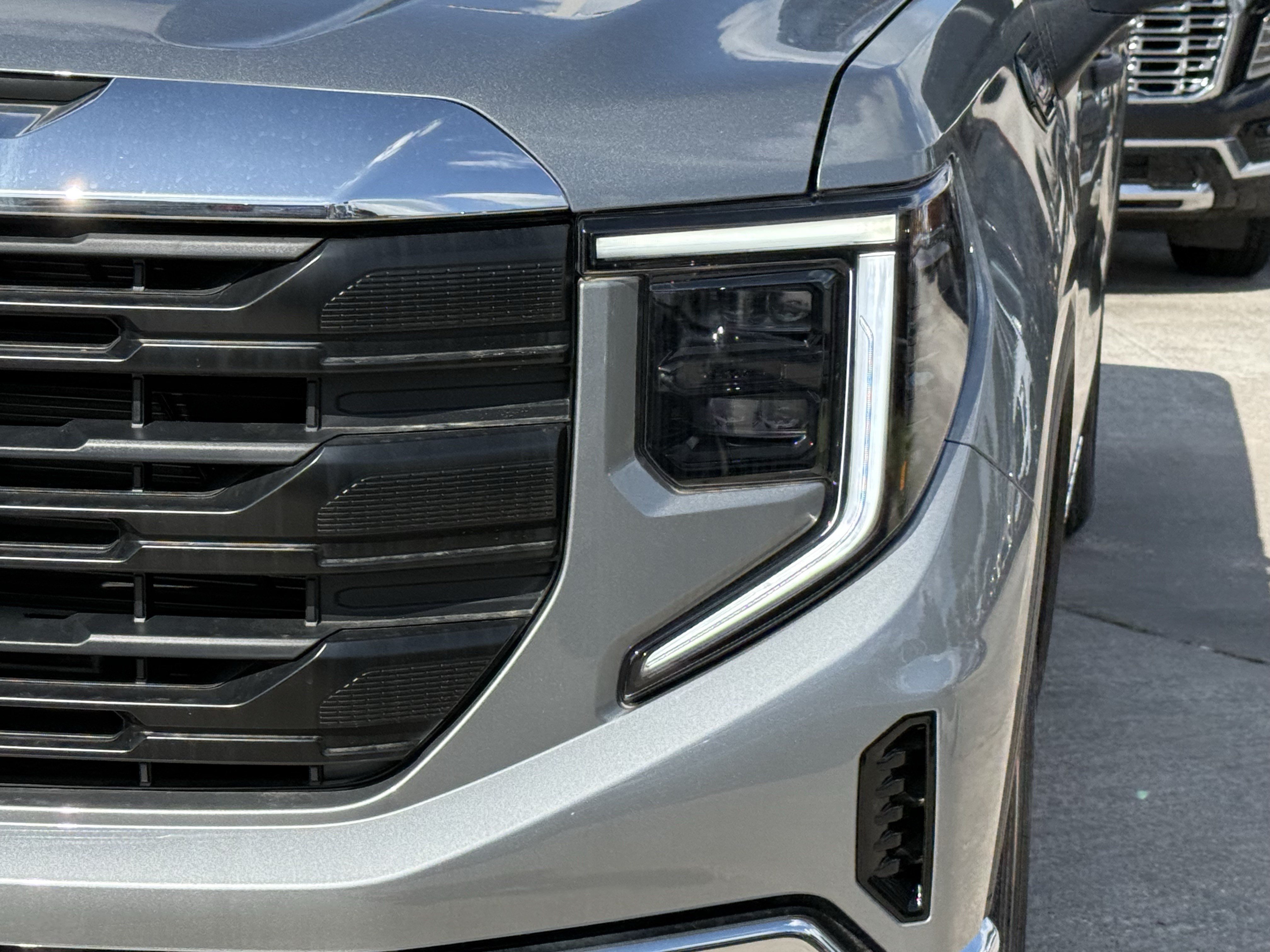 2026 GMC Sierra 1500 Pro - Photo 7