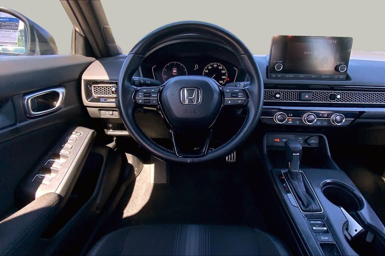 Used 2024 Lunar Silver Metallic Honda Sport image 6