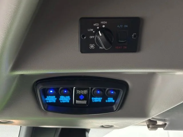 2026 GMC Savana Cargo Work Van - Photo 32