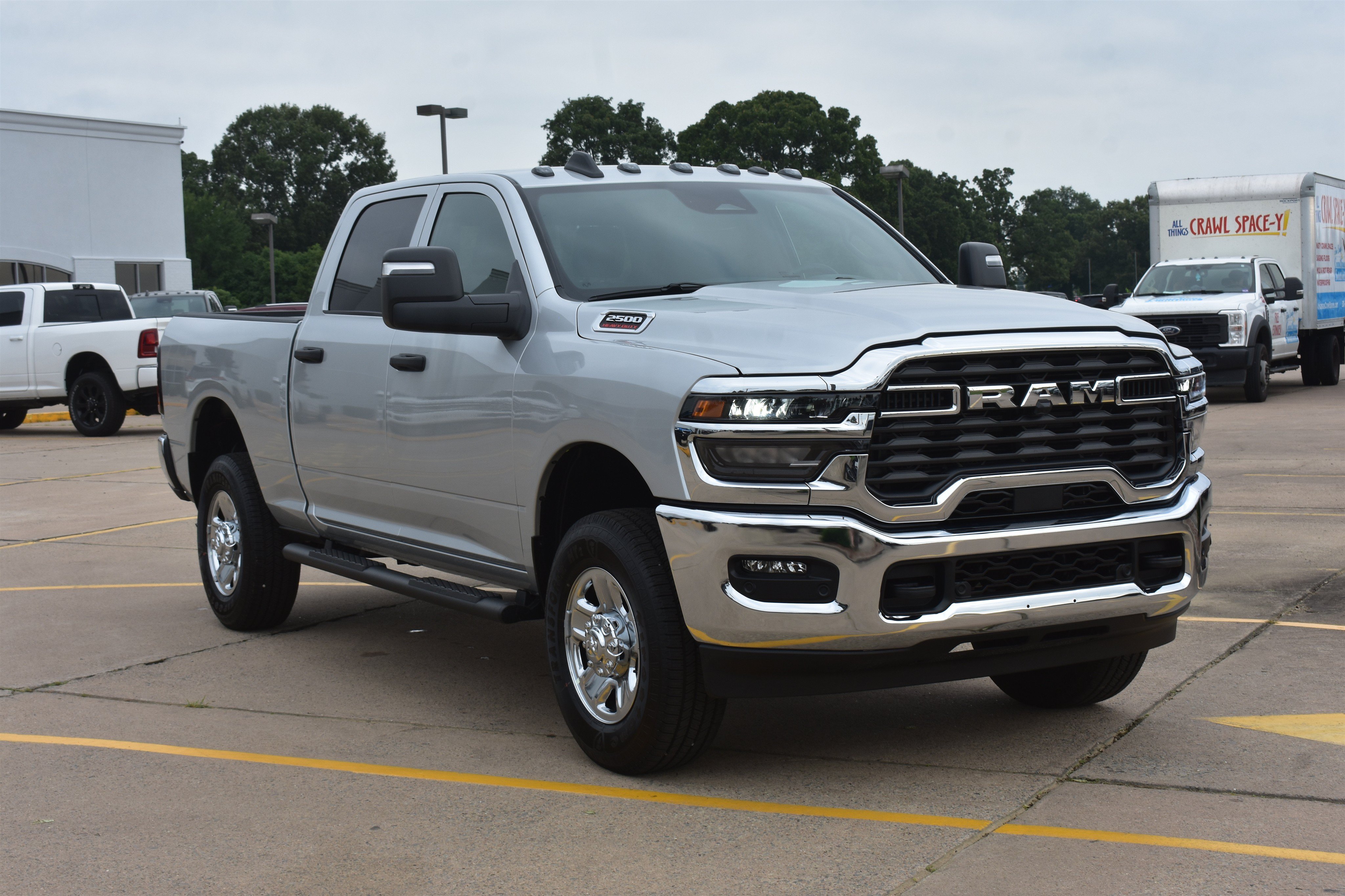 New 2026 Silver-Zynith Exterior Paint RAM Tradesman image 3