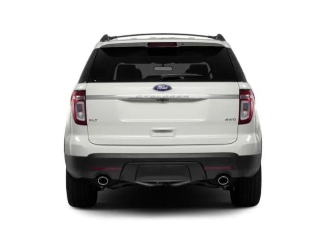 Used 2015 Ruby Red Metallic Ford XLT image 5