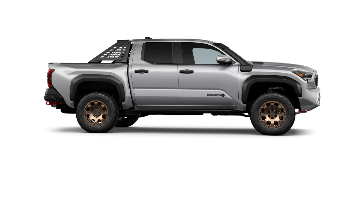 New 2026 Celestial Silver Metallic Toyota Trailhunter image 35