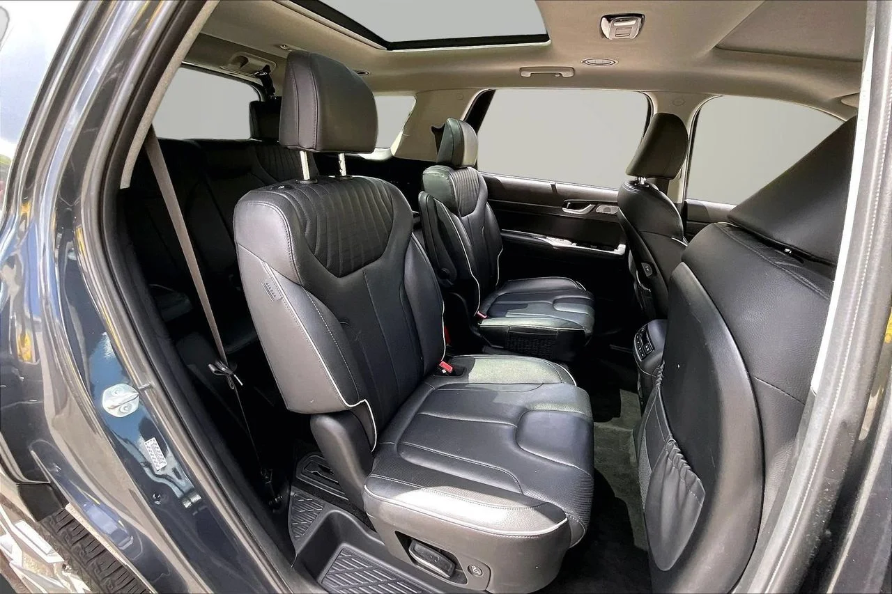 Certified Used 2024 Gray Hyundai Limited image 25