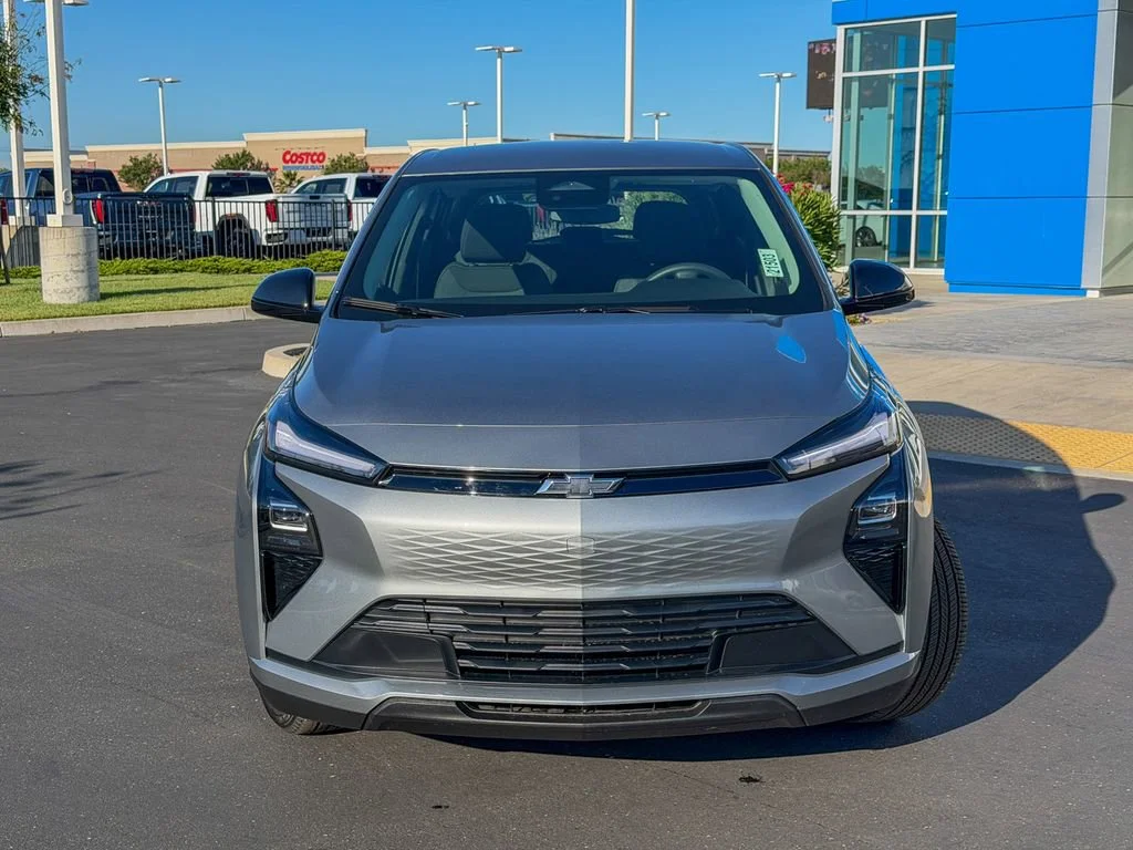 New 2027 Sterling Grey Metallic Chevrolet LT image 3