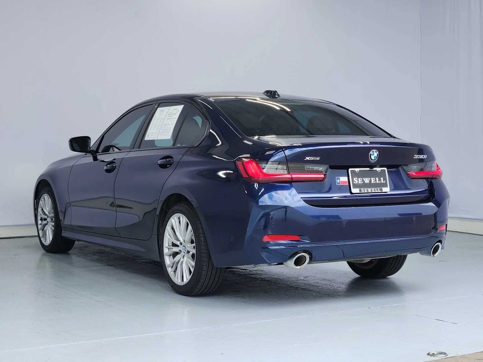 Certified Used 2023 Tanzanite Blue II Metallic BMW 330i xDrive image 3