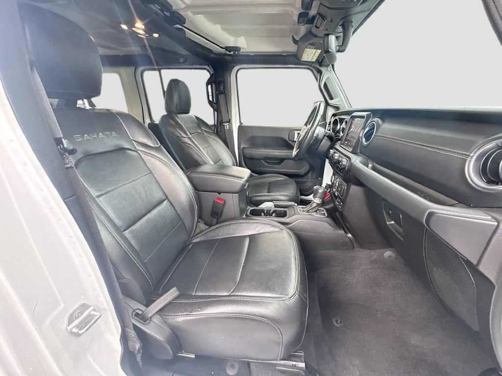 Used 2022 White Jeep Unlimited Sahara 4xe image 31