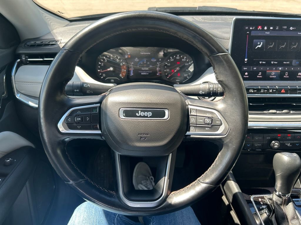 Used 2022 Black Jeep Limited 4x4 image 18
