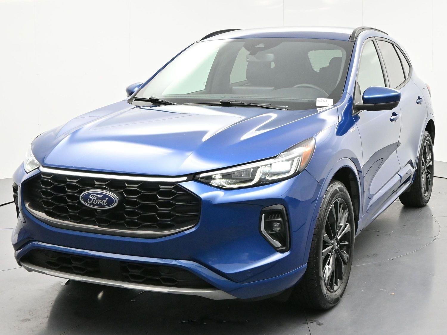 Used 2023 Atlas Blue Ford ST-Line Elite image 3