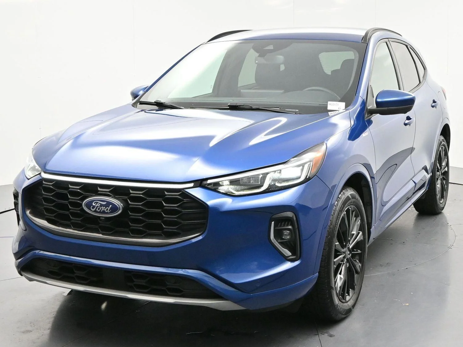 Used 2023 Atlas Blue Ford ST-Line Elite image 3