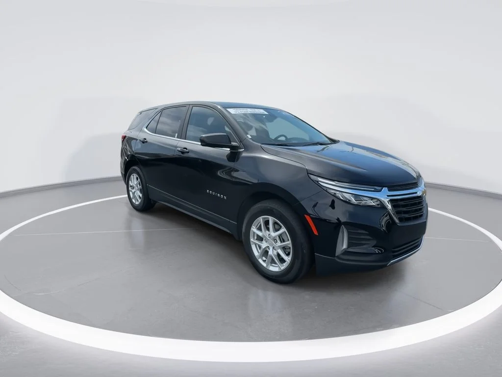 Used 2022 Black Chevrolet LT image 2