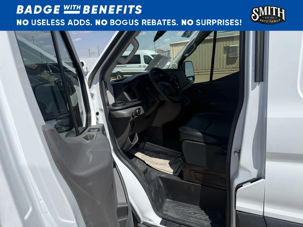 Used 2023 Oxford White Ford Base image 15