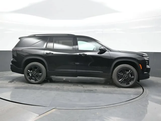 New 2027 Mosaic Black Metallic Chevrolet LT image 8