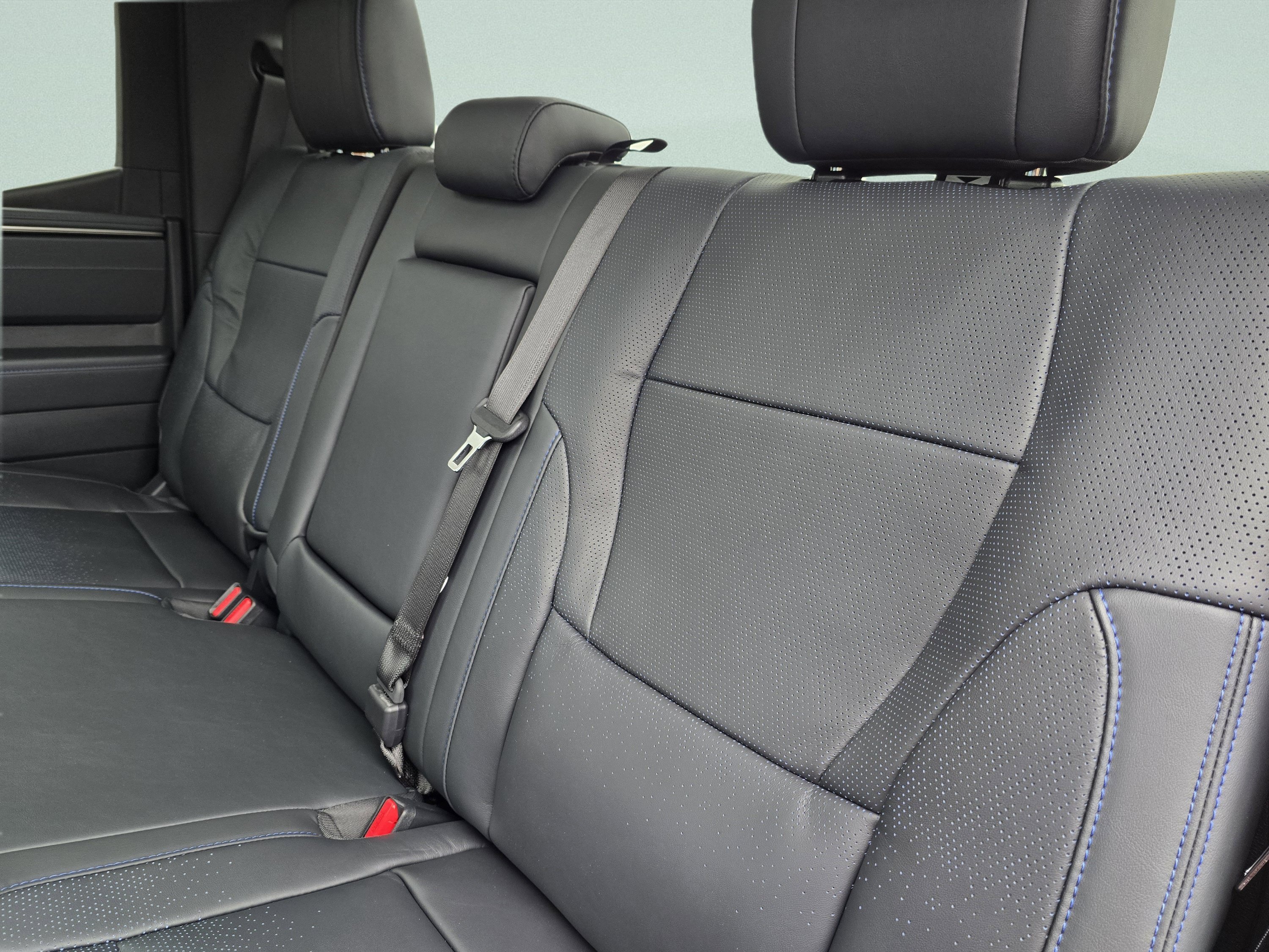 2026 Toyota Tundra Platinum - Photo 32