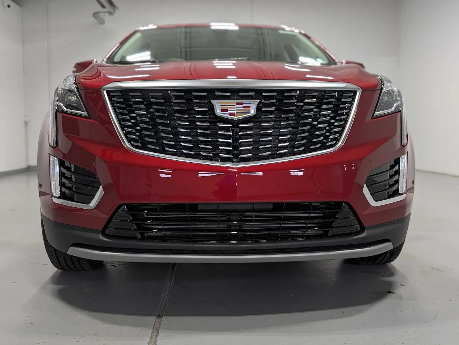 2026 Cadillac XT5 Premium Luxury - Photo 2