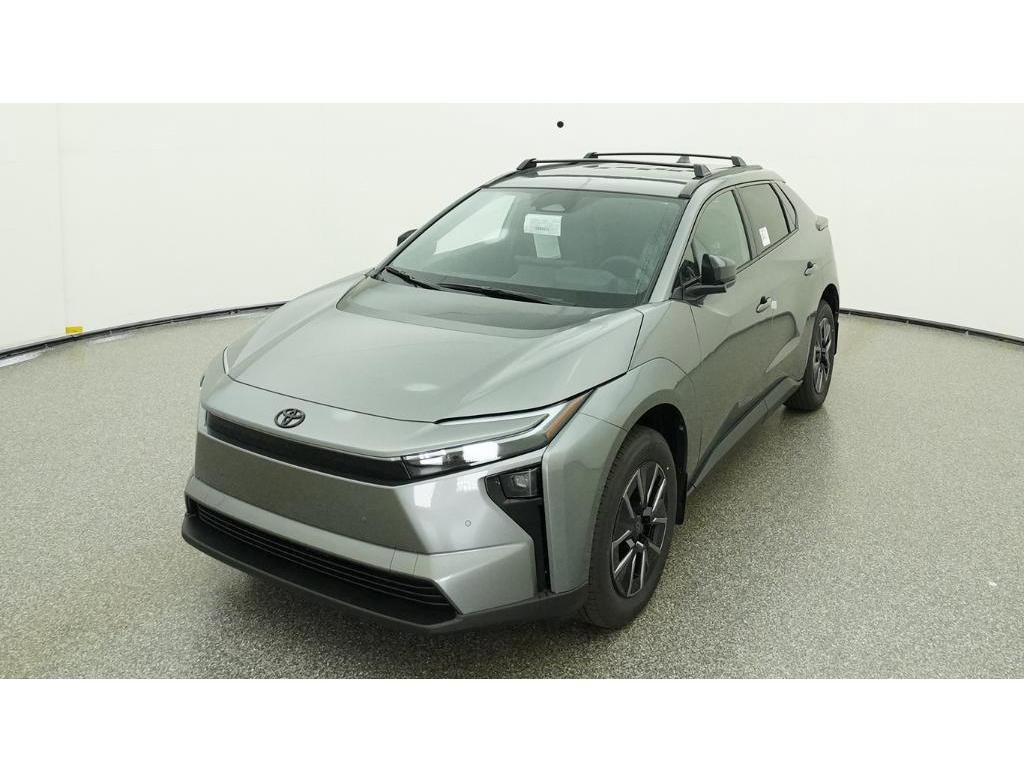 New 2026 Heavy Metal Toyota XLE image 16