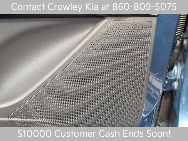 New 2026 Mineral Blue Kia WIND image 10