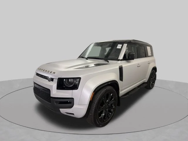 2026 Land Rover Defender 110 OCTA
