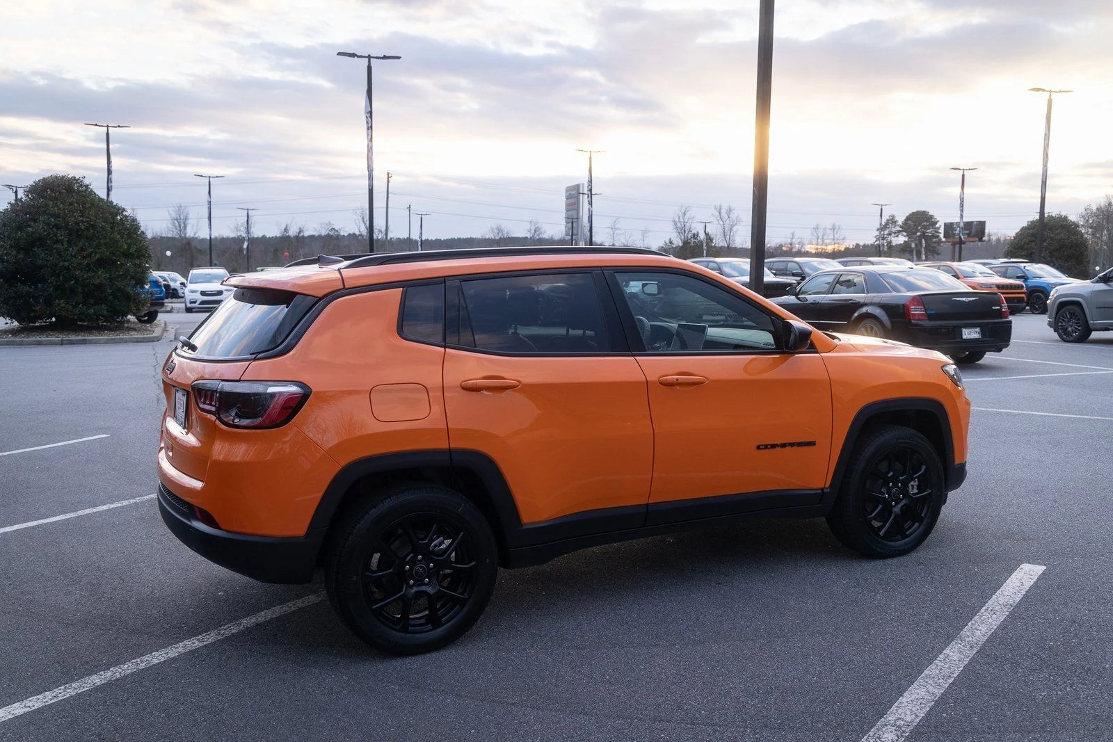 New 2026 Joose Exterior Paint Jeep Latitude image 10