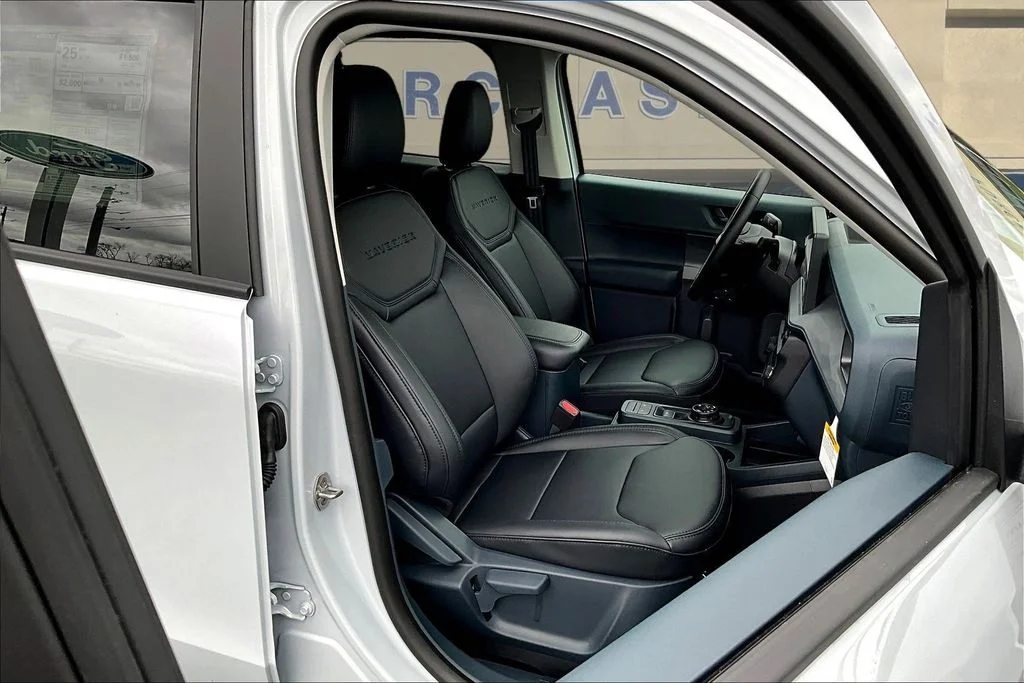 2026 Ford Maverick Lariat - Photo 11