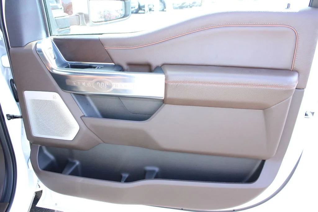 New 2026 Star White Metallic Tri-Coat Ford F-350® King Ranch® image 38