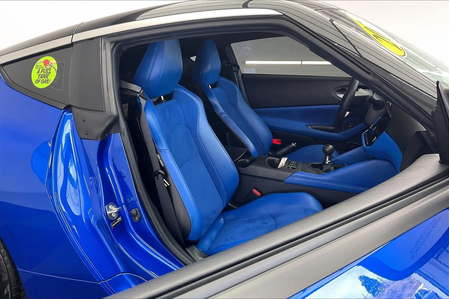 Used 2024 Seiran Blue Metallic/Super Black Nissan Performance image 6