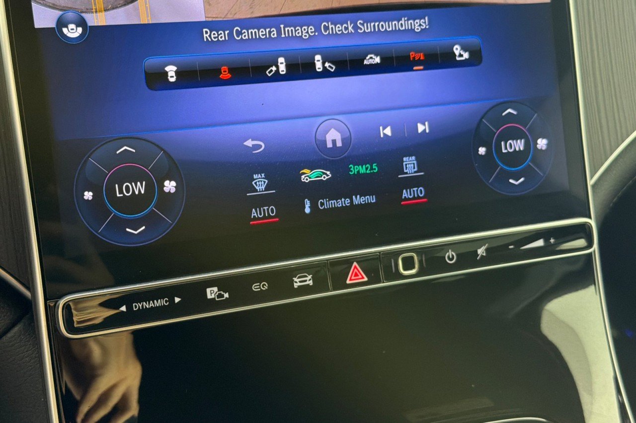 Certified Used 2023 Black Mercedes-Benz EQS 450+ image 18