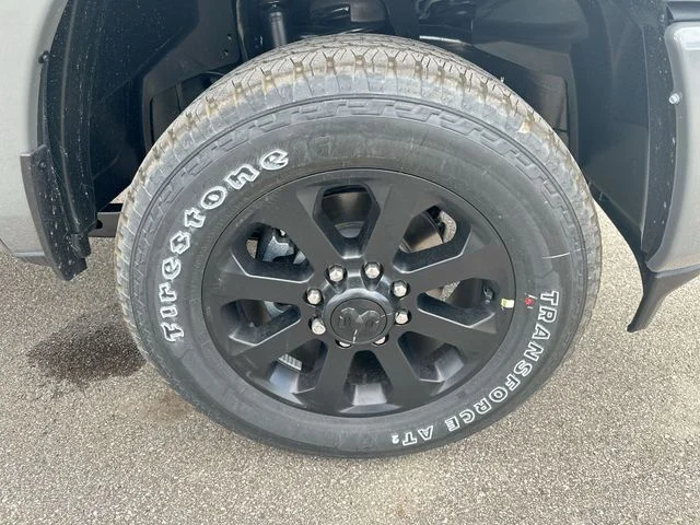New 2026 Ceramic Gray Clear-Coat Exterior Paint RAM Laramie image 13