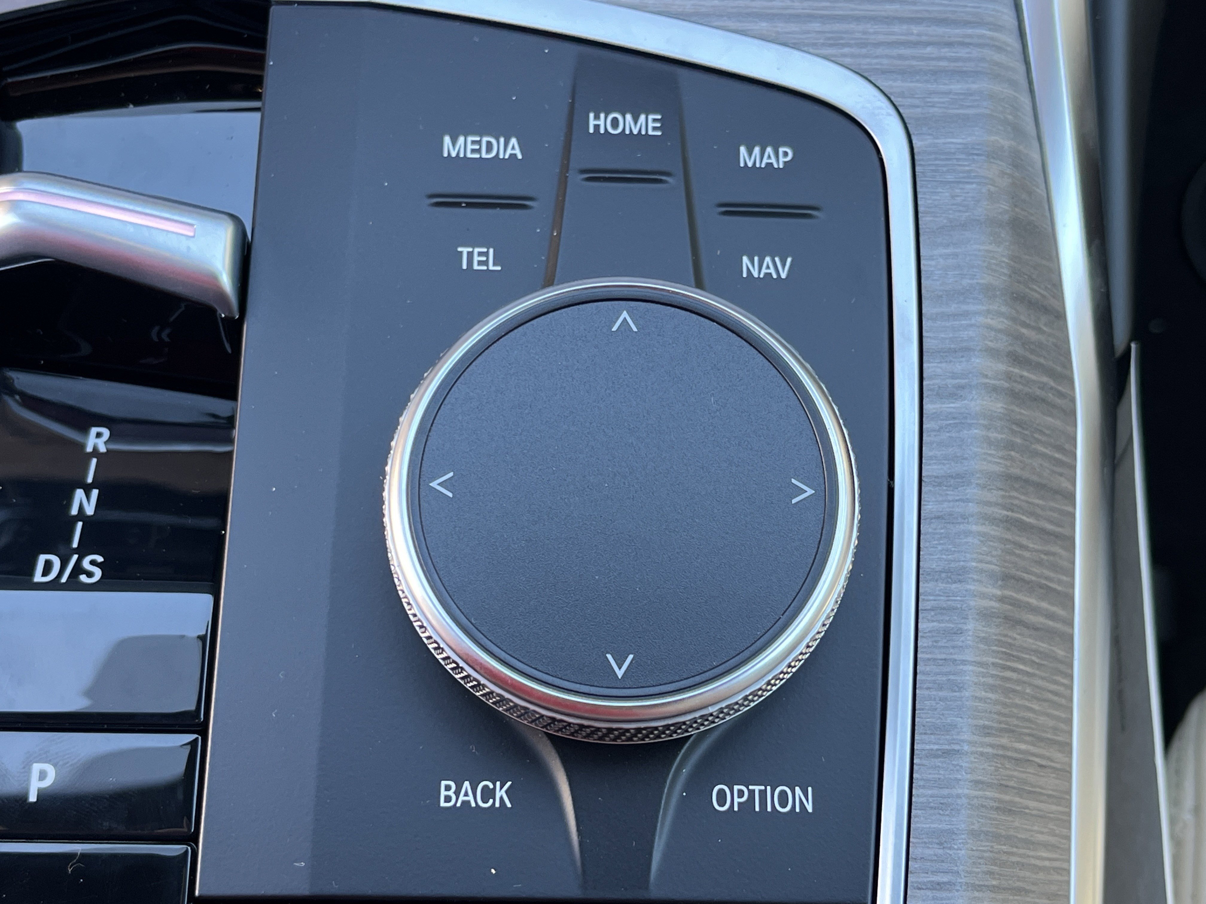 New 2026 Dravit Grey Metallic BMW 330i NA image 7