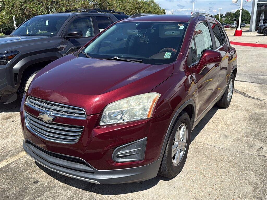 Used 2016 Crimson Metallic Chevrolet LT image 1
