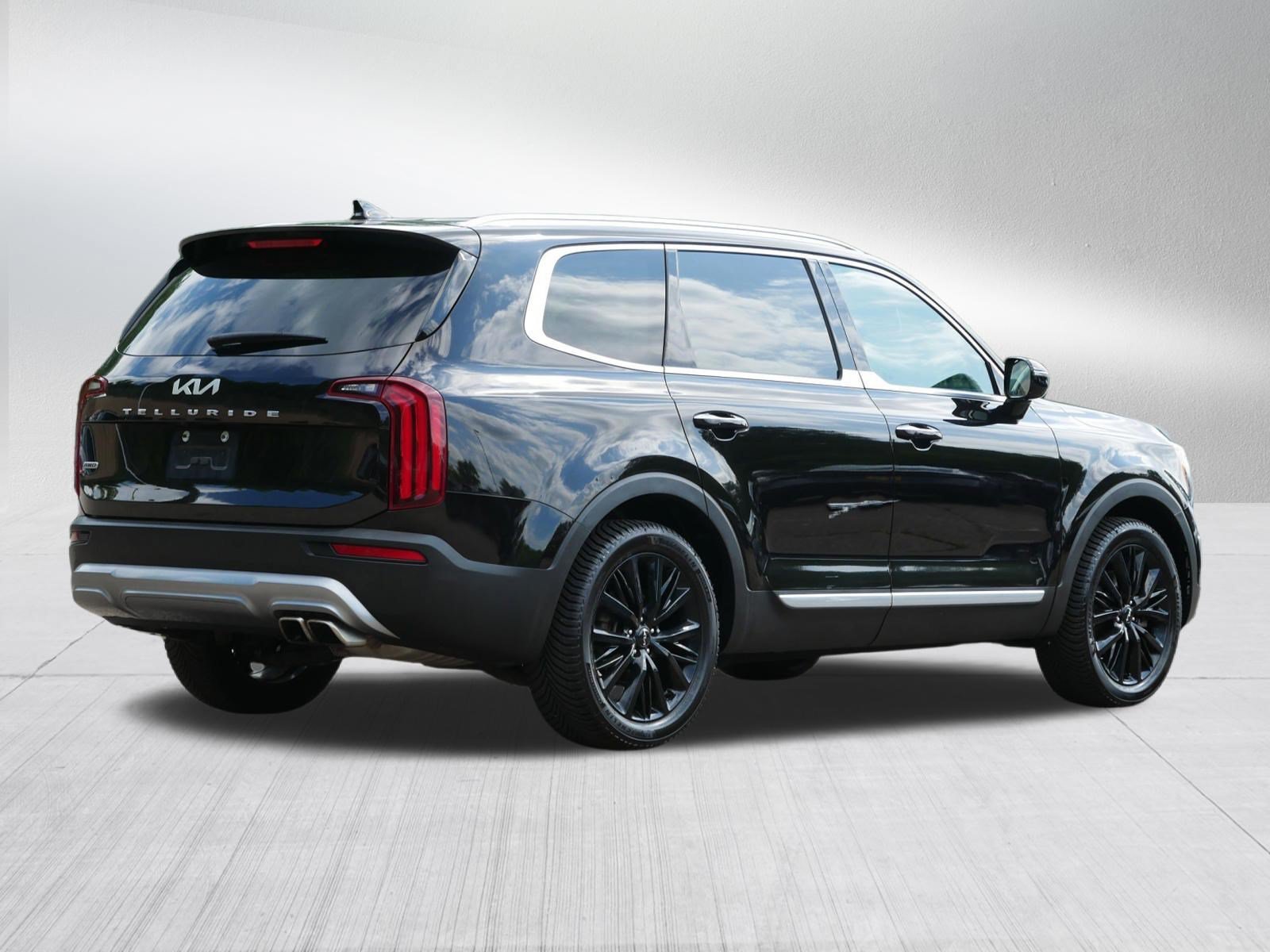 Used 2022 Black Copper Kia SX image 7