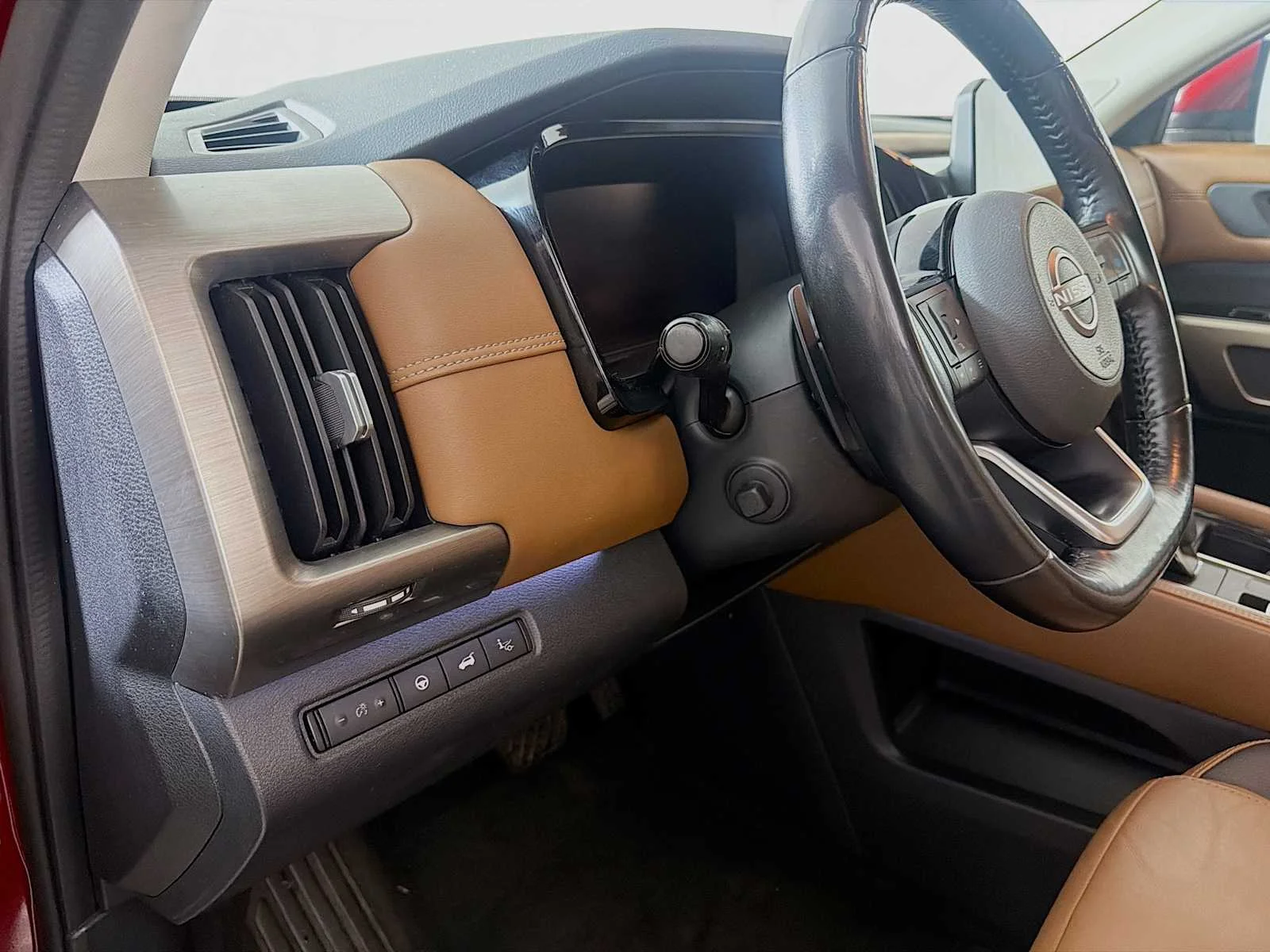 Certified Used 2022 Scarlet Ember Tintcoat Nissan Platinum image 8