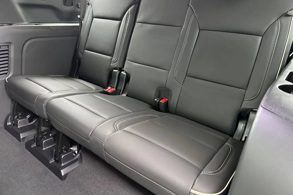 New 2026 Summit White GMC Elevation image 12