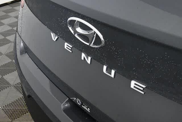 New 2026 Ecotronic Gray Hyundai SEL image 12