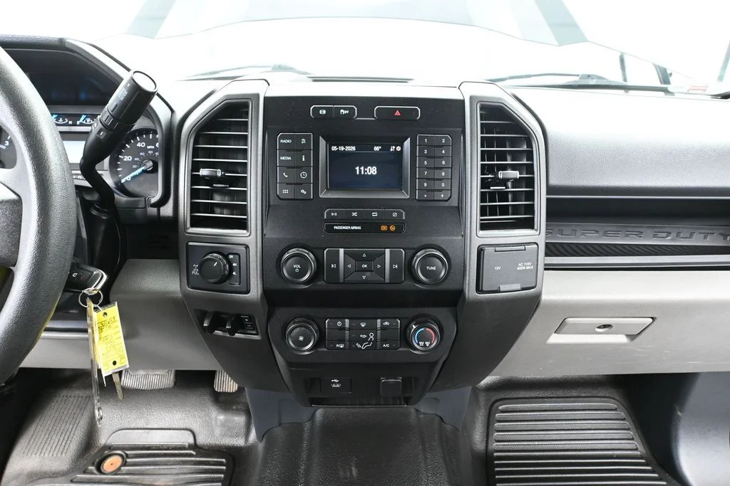 2022 Ford F-350 Super Duty XL - Photo 32