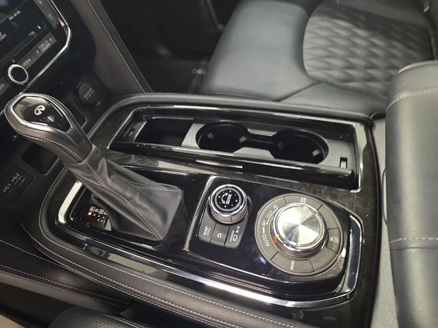 Used 2021 Mineral Black INFINITI Sensory image 29