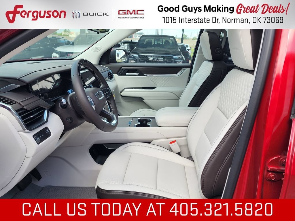 2026 GMC Acadia Denali - Photo 16