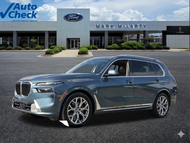 2025 BMW X7