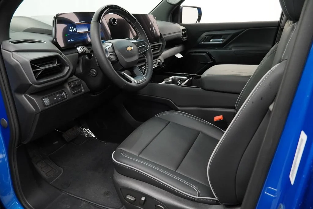 2026 Chevrolet Silverado EV LT - Photo 10