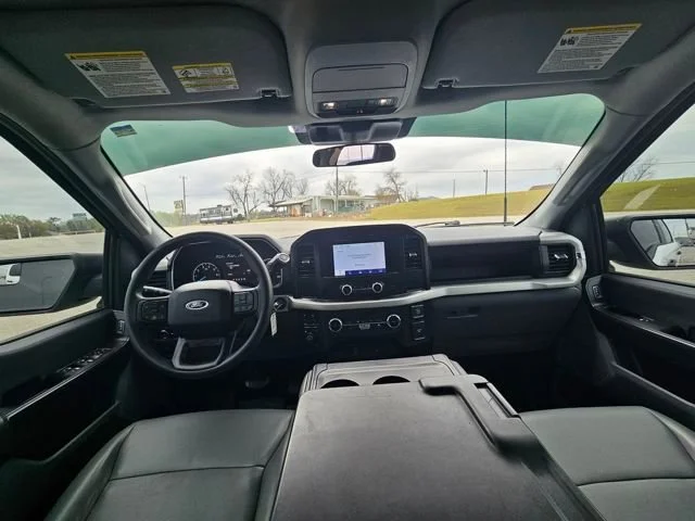 Used 2022 White Ford XL image 12