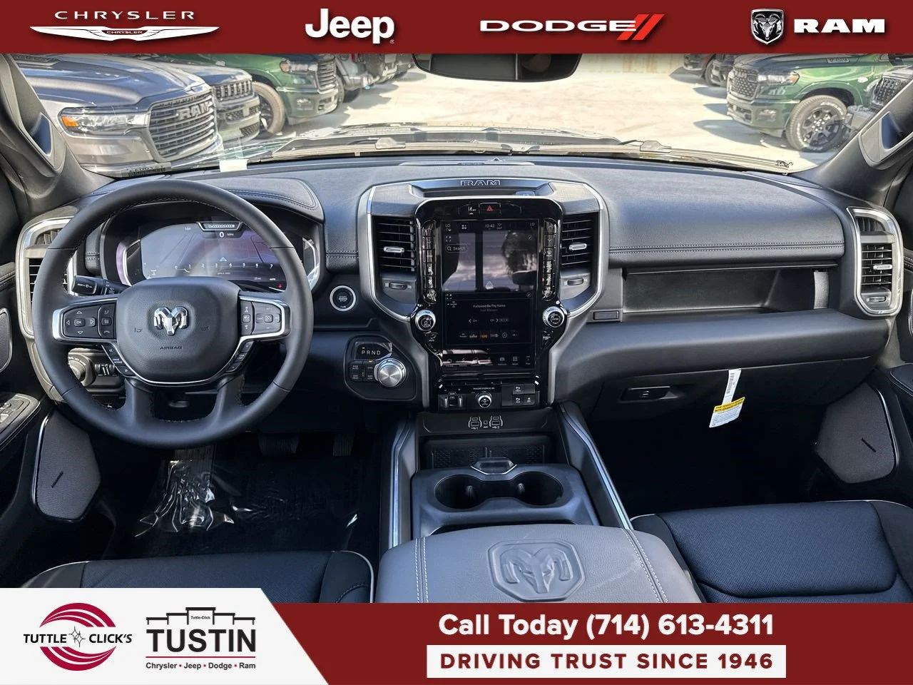 New 2027 Diamond Black Crystal Pearl-Coat Exterior Paint RAM Laramie image 18