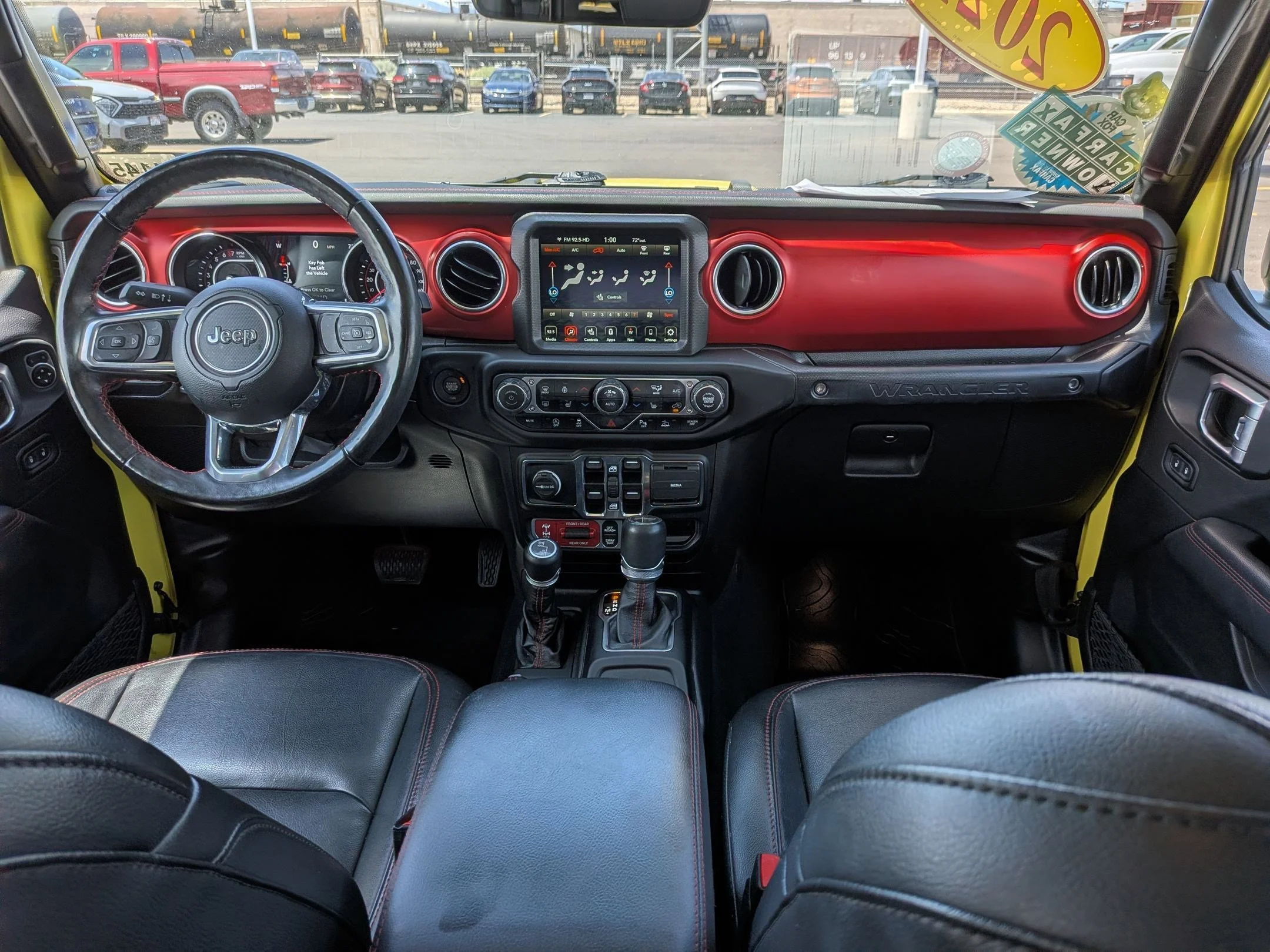Used 2022 High Velocity Clearcoat Jeep Unlimited Rubicon image 28