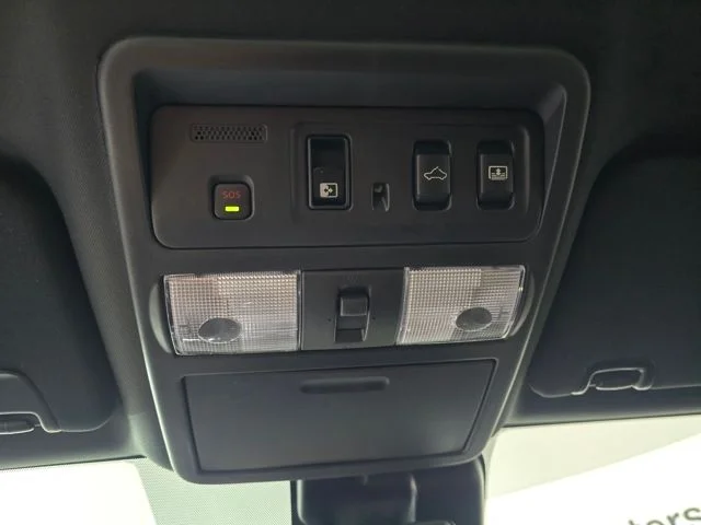 Used 2023 Black Nissan Platinum Reserve image 27