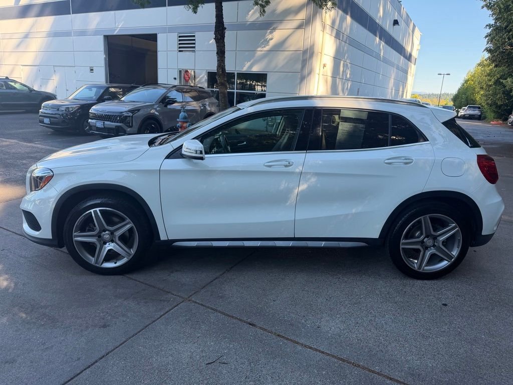 Used 2017  Mercedes-Benz GLA 250 image 7