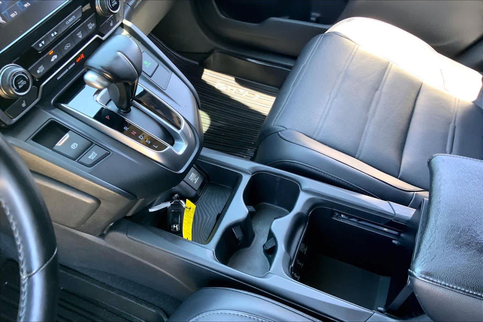 Used 2018 Lunar Silver Metallic Honda EX-L image 17